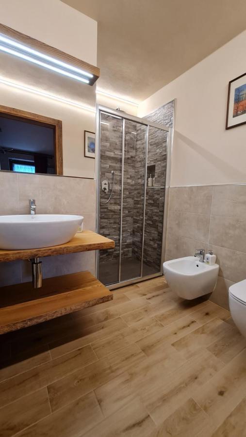 Casa Margherita Chambres D'Hotes & Spa Challand-Saint-Anselme Екстер'єр фото