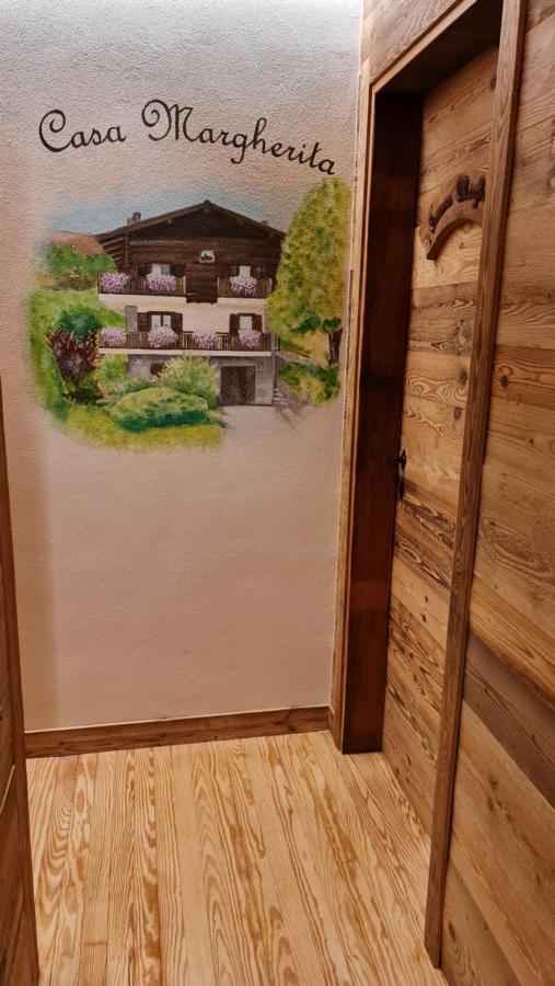 Casa Margherita Chambres D'Hotes & Spa Challand-Saint-Anselme Екстер'єр фото