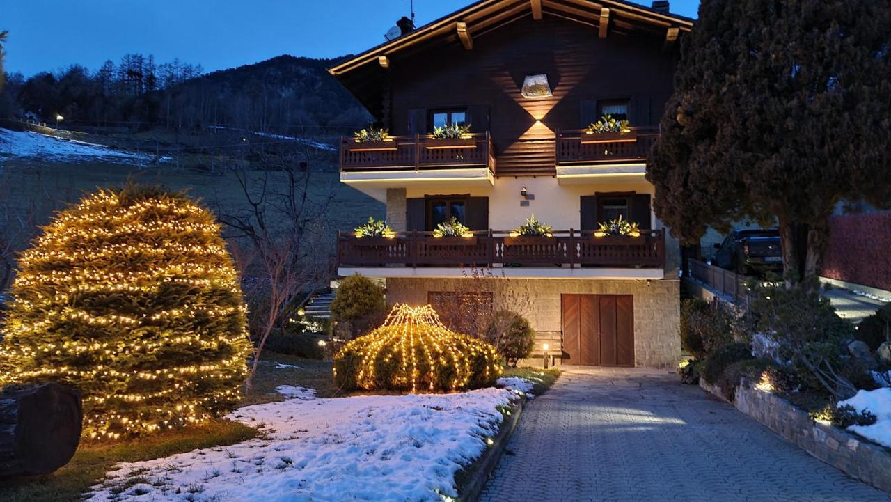 Casa Margherita Chambres D'Hotes & Spa Challand-Saint-Anselme Екстер'єр фото